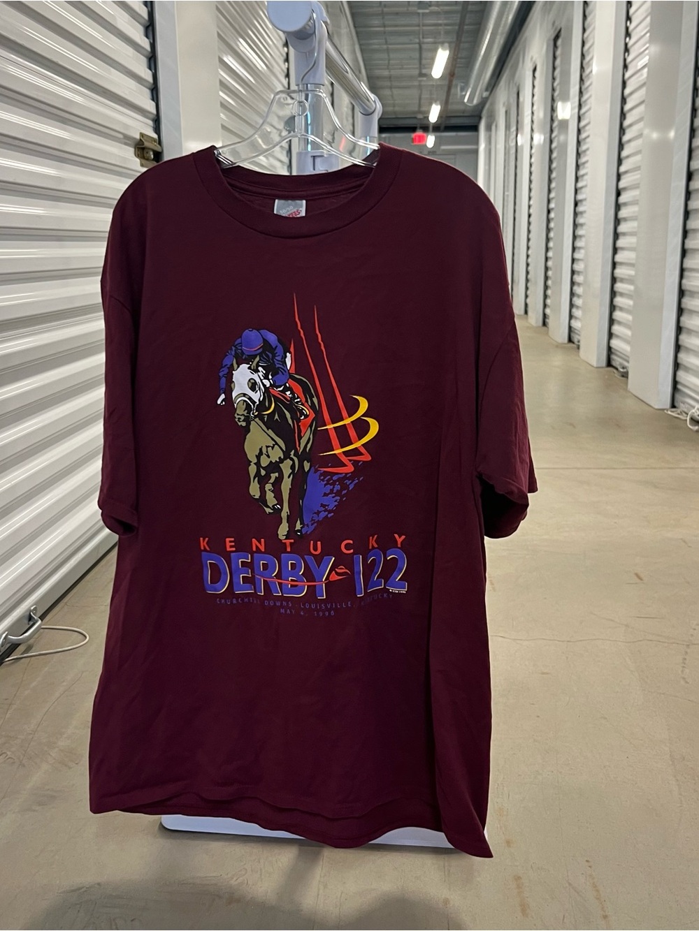Vintage Jerzees Maroon Kentucky Derby 122 Graphic Tee